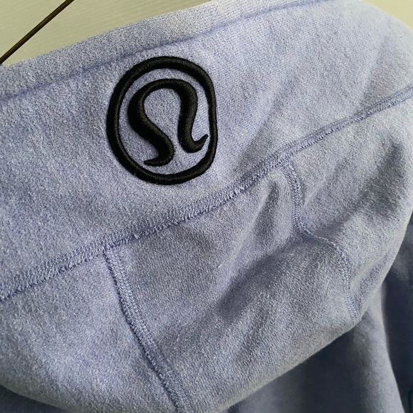 EUC lululemon scuba size 4 - Picture 3 of 3